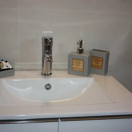 Irodou Two Storey Magic View * 아르고스톨리온